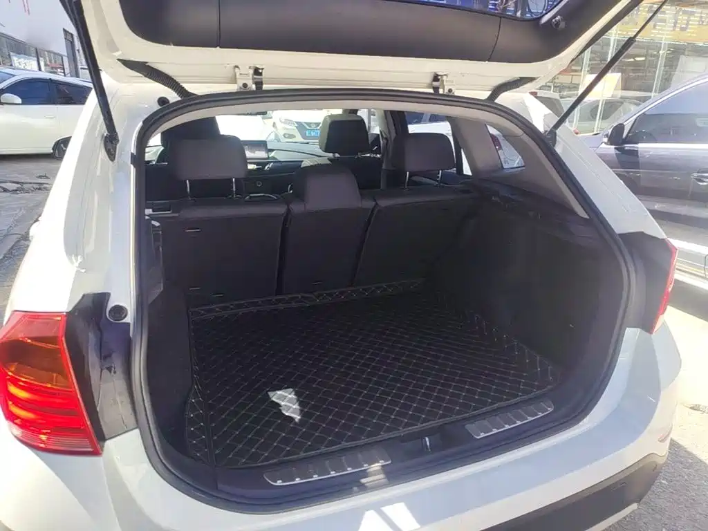 BMW X1 — миниатюра 19