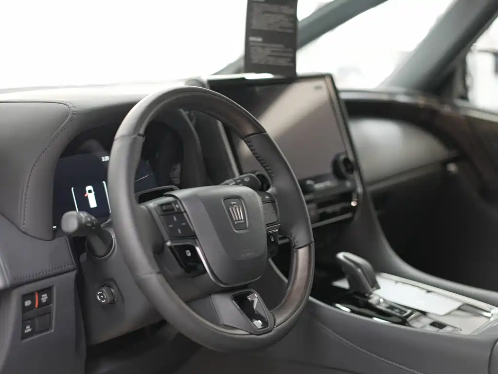 Toyota Vellfire 2025 2.5L Executive