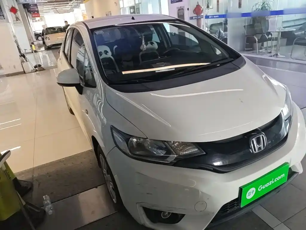 Honda Fit — миниатюра 4