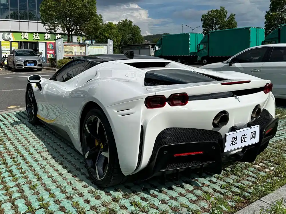 Ferrari SF90 — миниатюра 11