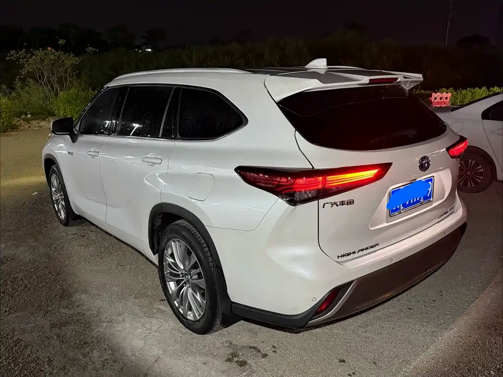 Toyota Highlander — миниатюра 4