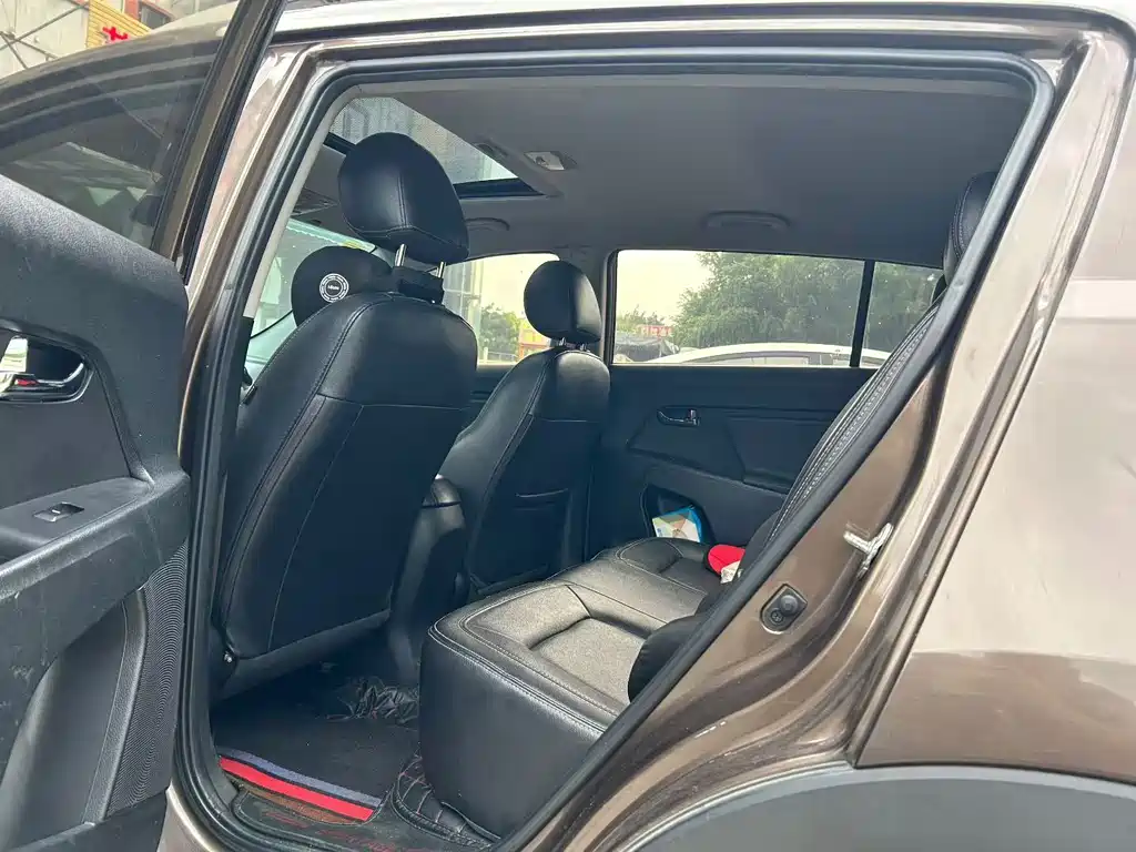 Kia Sportage — миниатюра 8