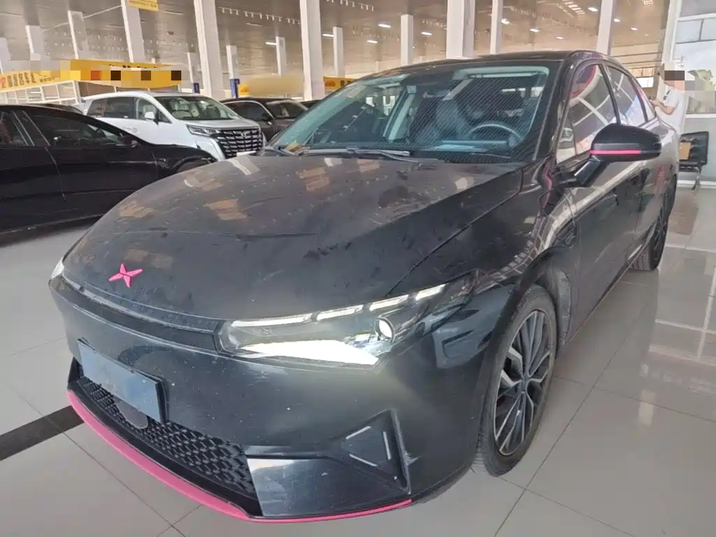XPeng P5 — миниатюра 2