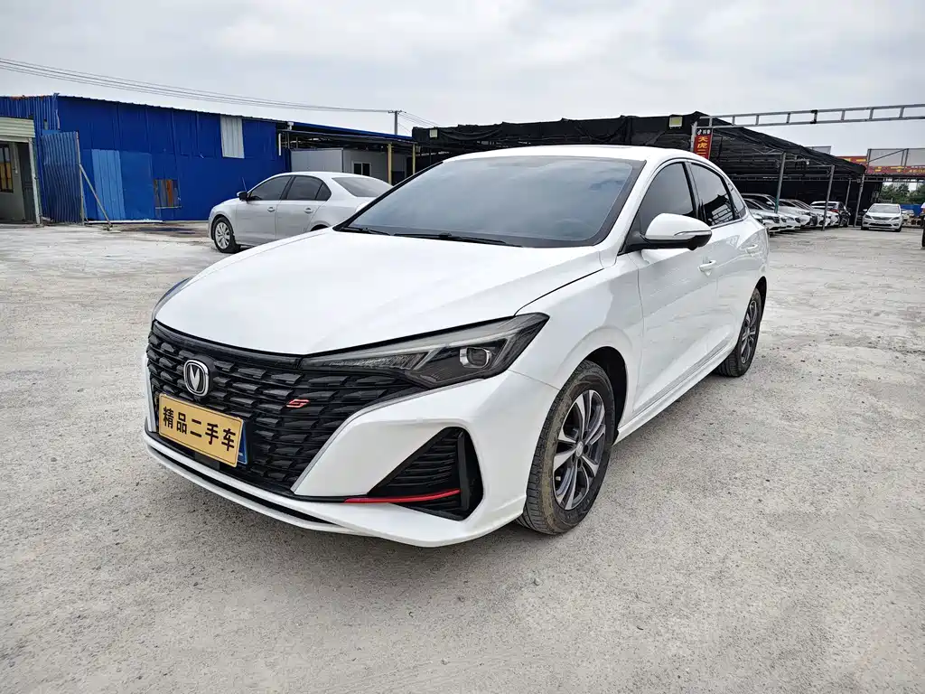 Changan Eado — миниатюра 3