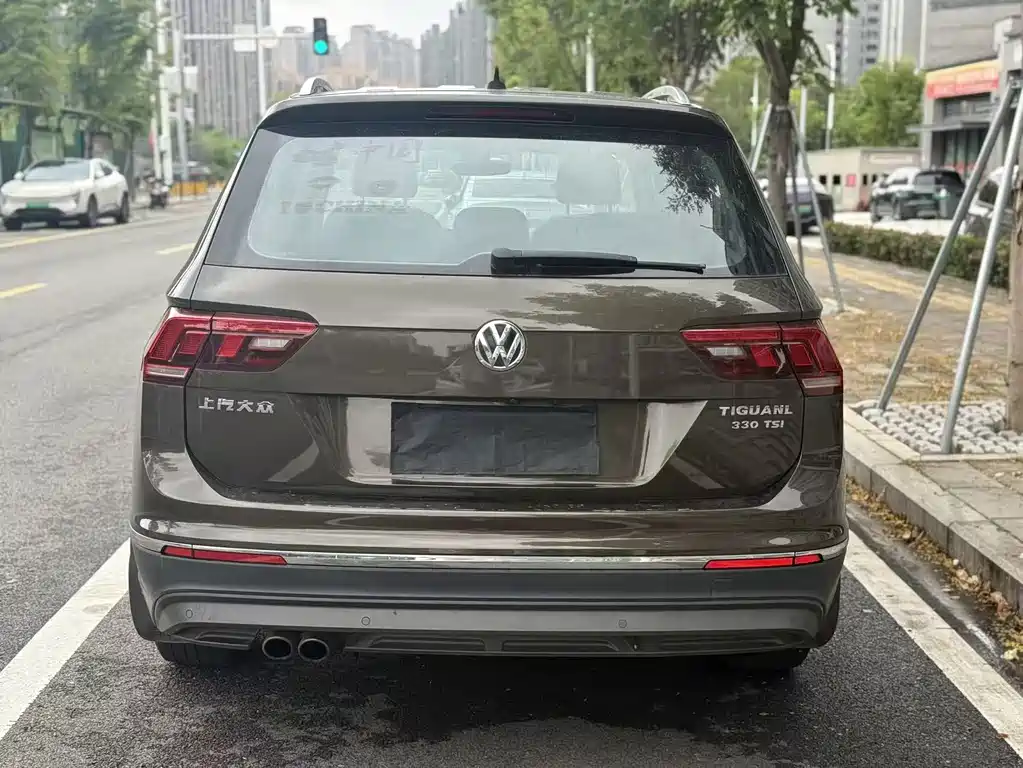 Volkswagen Tiguan L — миниатюра 7