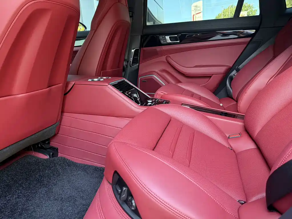 Porsche Panamera — миниатюра 13