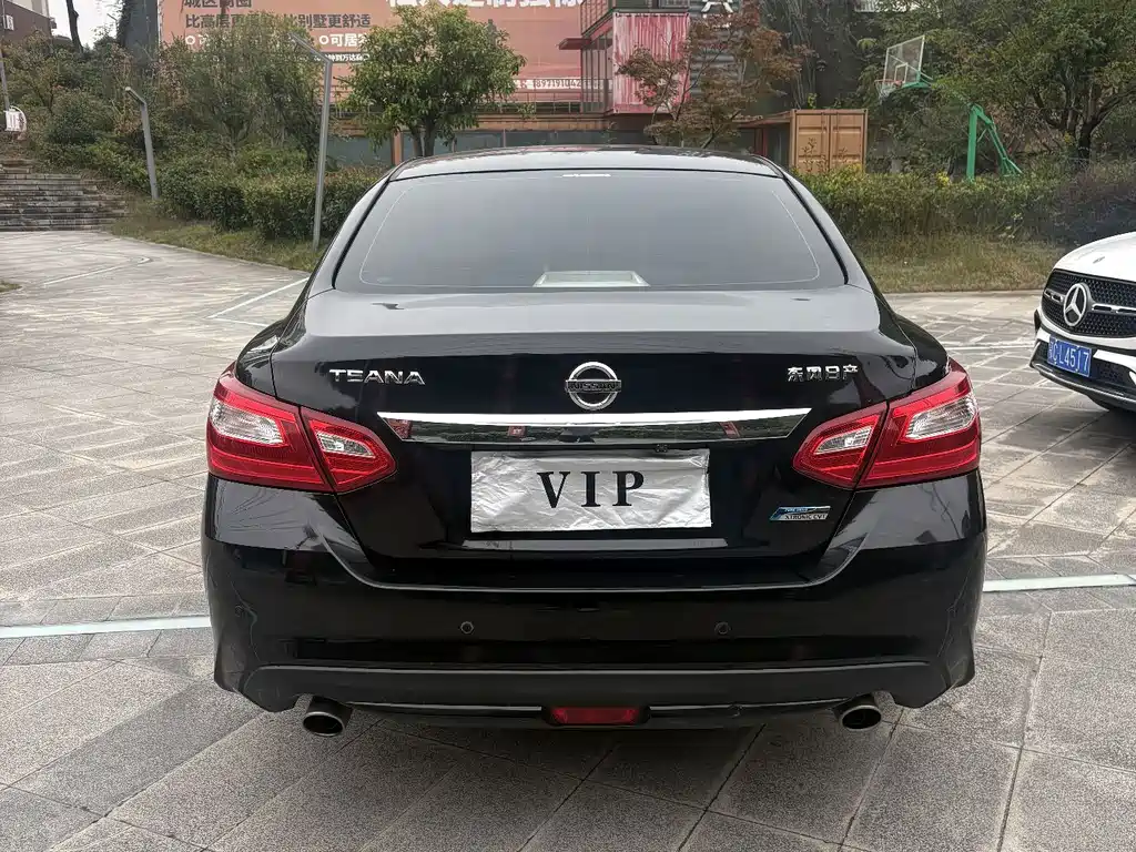 Nissan Teana — миниатюра 4