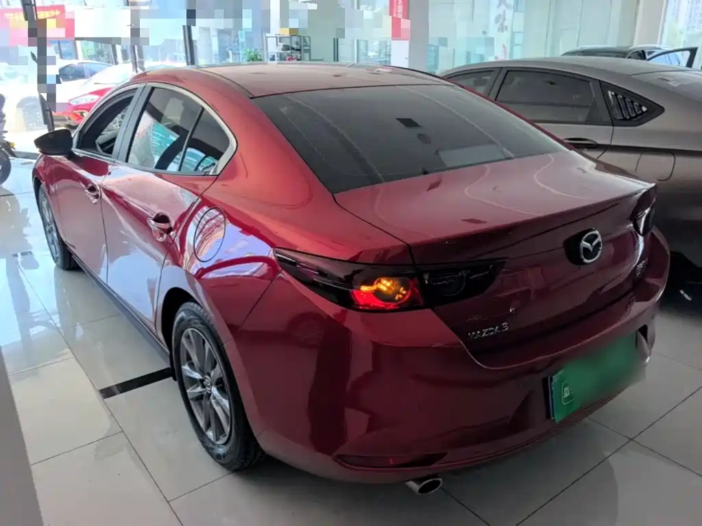 Mazda 3 Axela — миниатюра 5