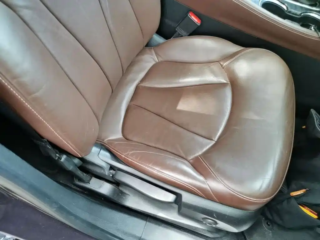 Buick Envision Plus — миниатюра 25