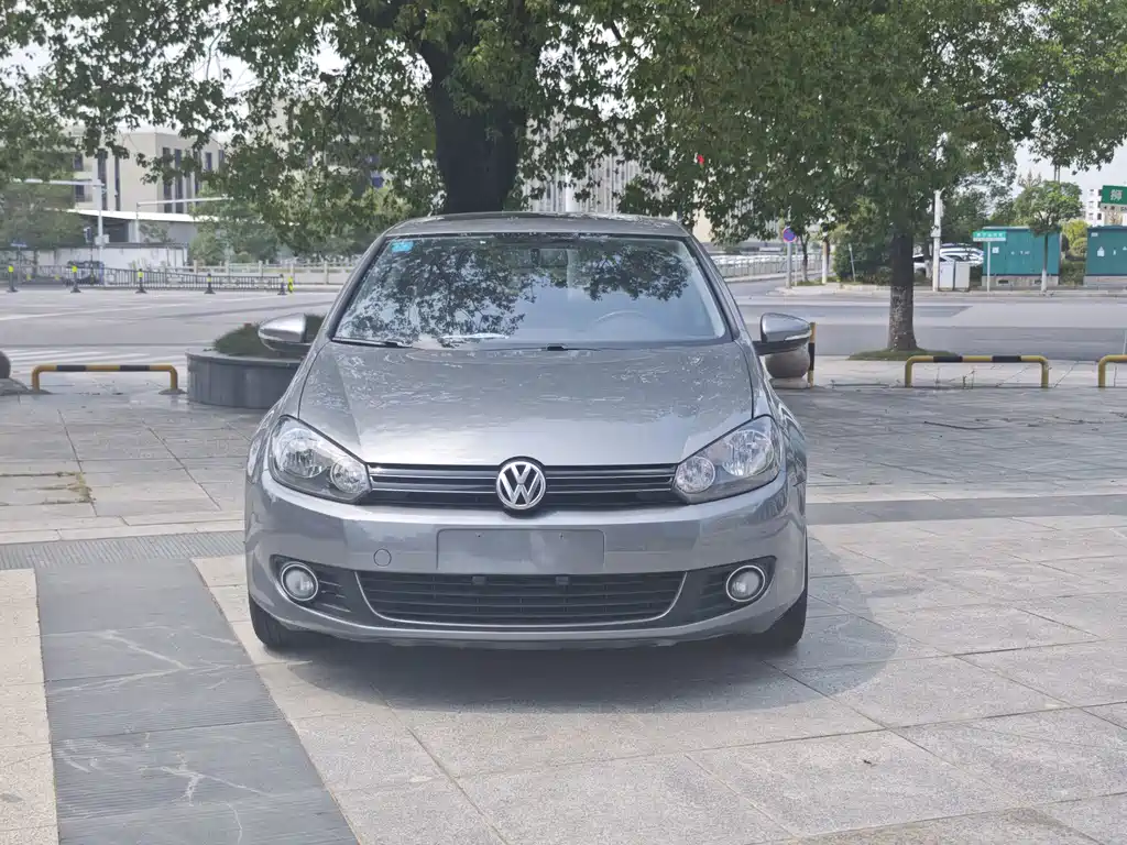 Volkswagen Golf — миниатюра 2