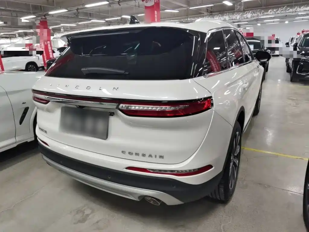 Lincoln Corsair — миниатюра 7