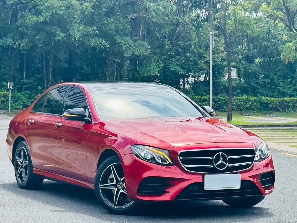 Mercedes-Benz E-Class (Import) — миниатюра 3