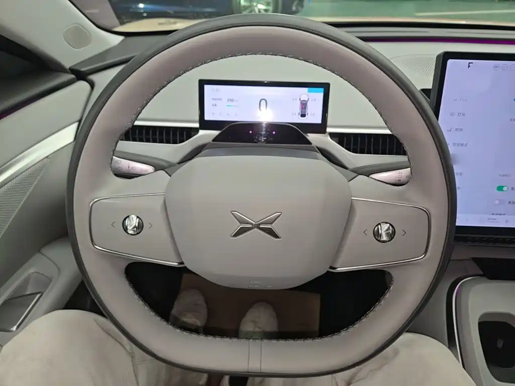 XPeng MONA M03 — миниатюра 11