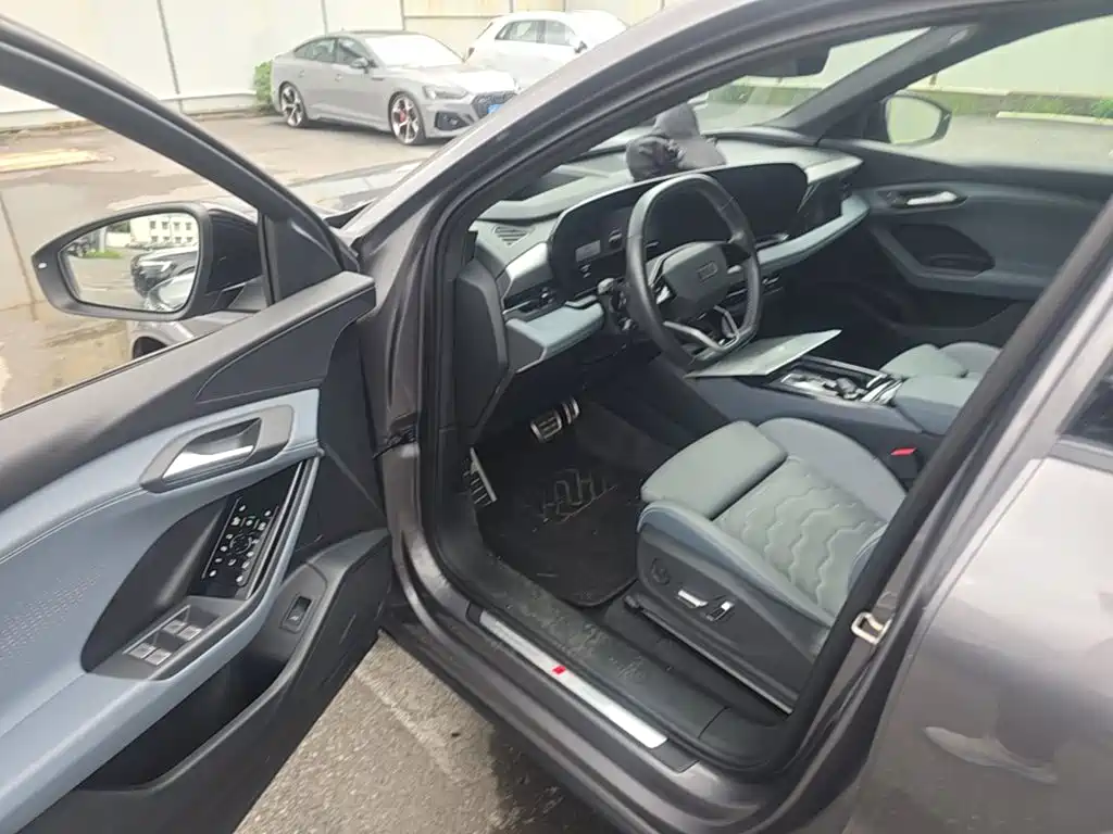 Audi AudiQ6L e-tron — миниатюра 21