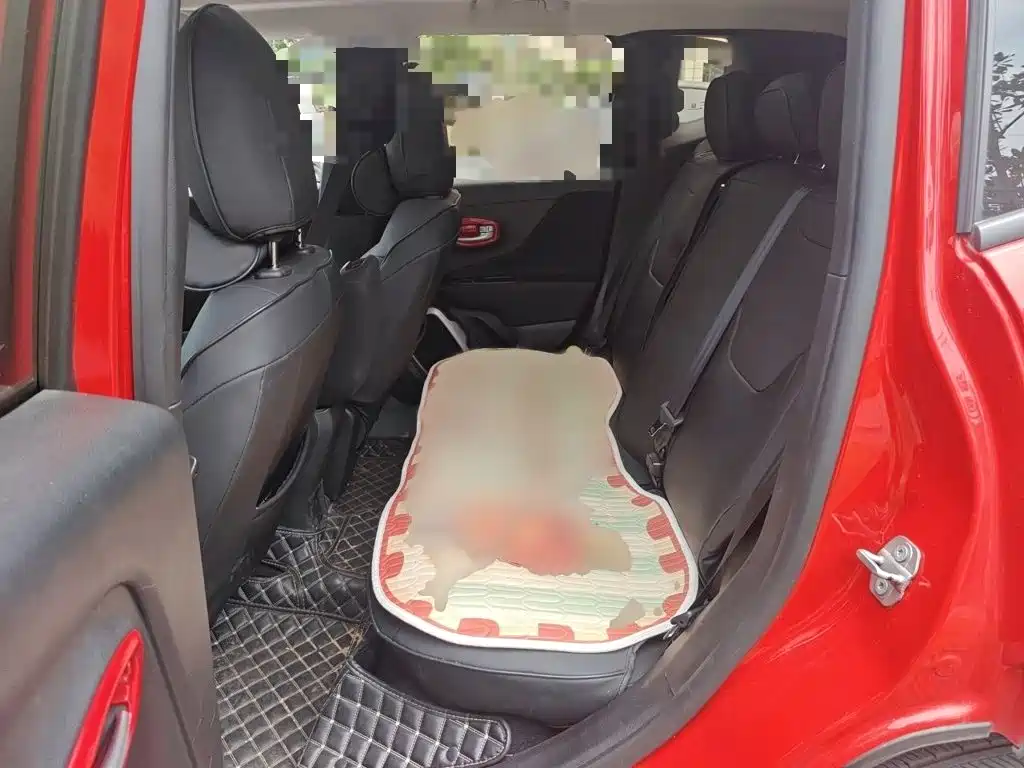 Jeep Renegade — миниатюра 15