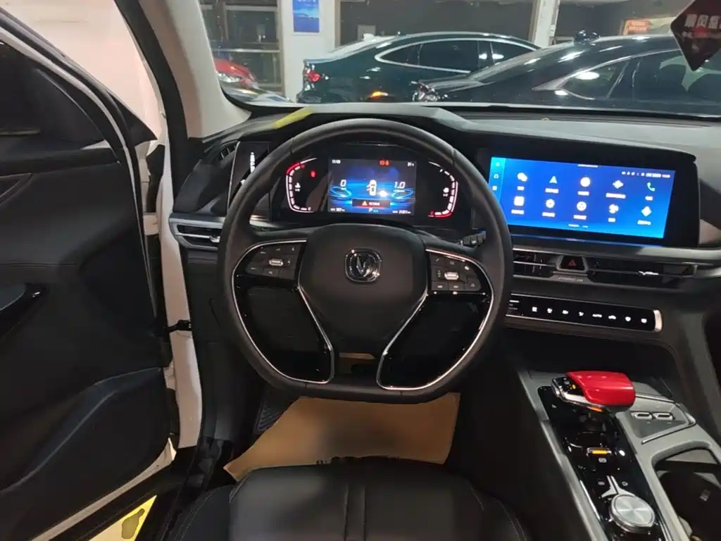 Changan Changan CS75PLUS — миниатюра 11