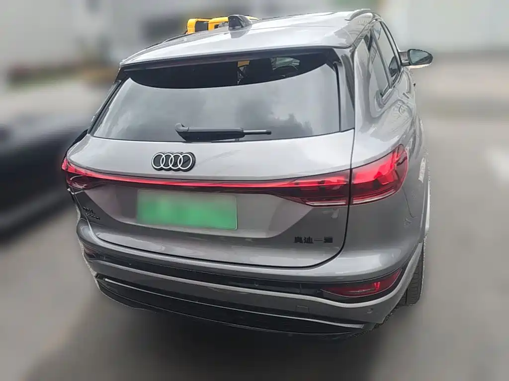 Audi AudiQ6L e-tron — миниатюра 8