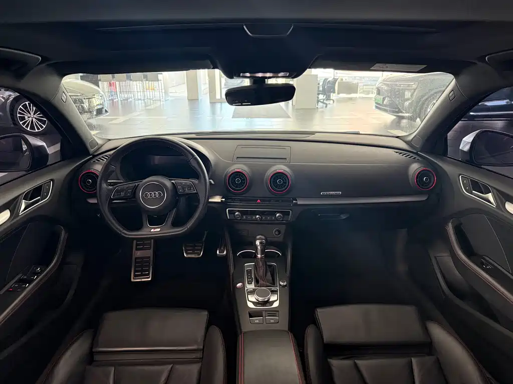 Audi S3 — миниатюра 8