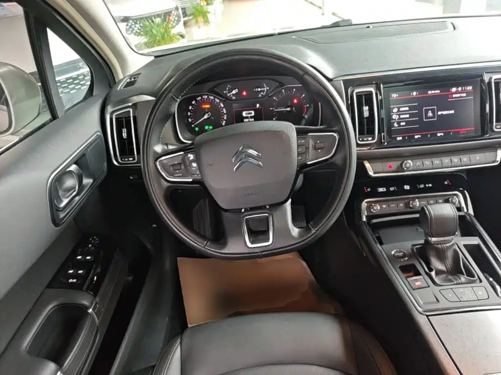 Citroen C6 — миниатюра 11