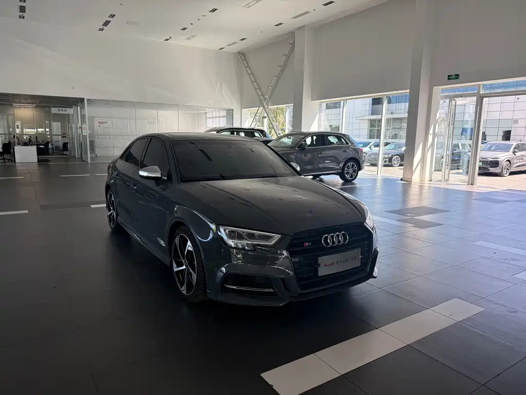 Audi S3 — миниатюра 3