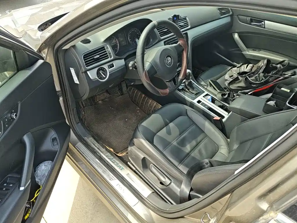 Volkswagen Passat — миниатюра 21