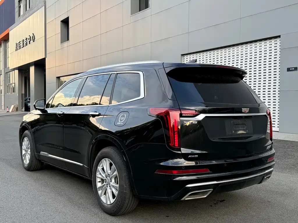 Cadillac XT6 — миниатюра 12