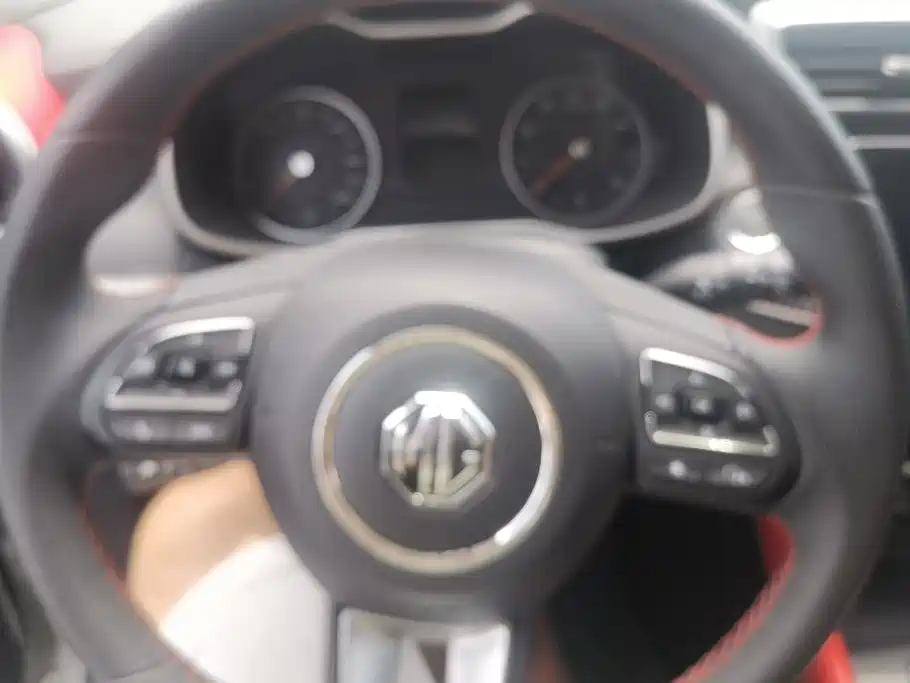 MG ZS — миниатюра 15