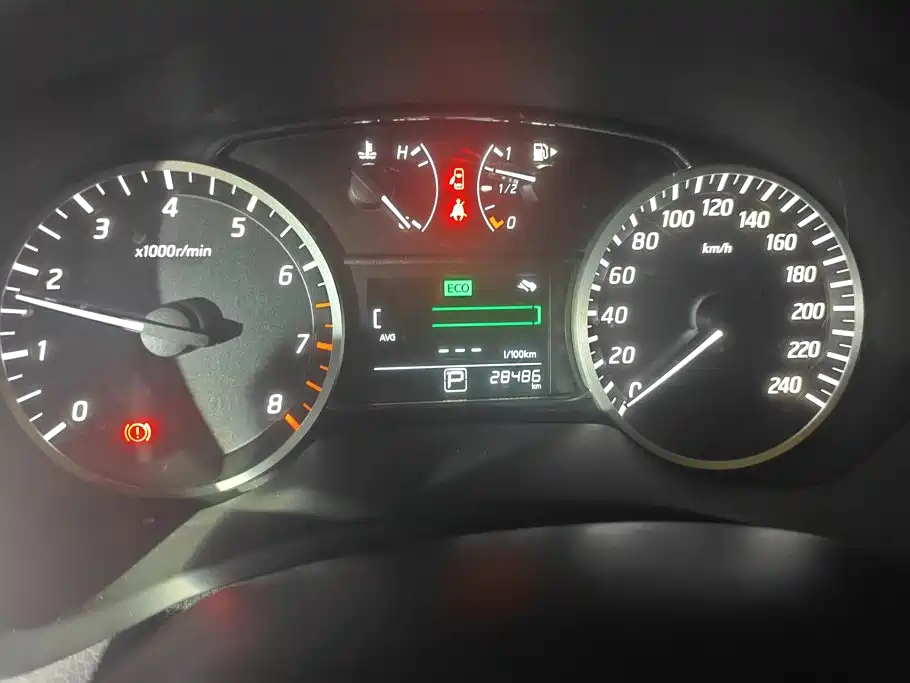 Nissan Sylphy — миниатюра 14