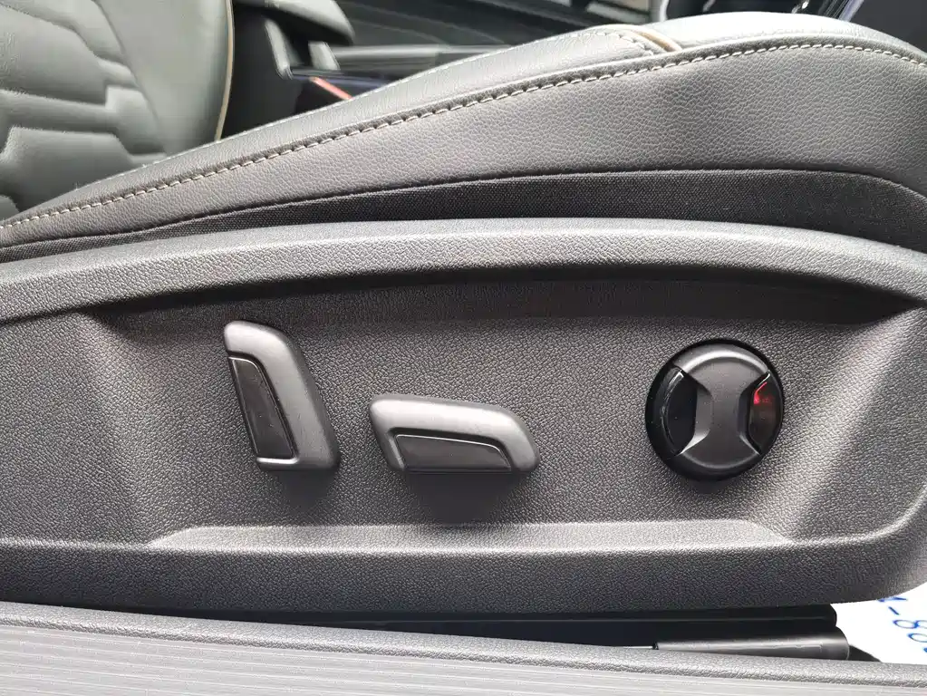 Volkswagen Passat — миниатюра 16