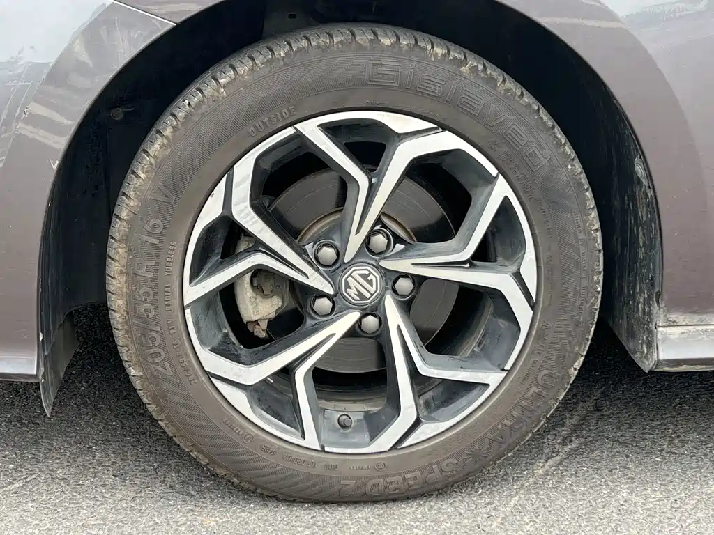 MG MG5 — миниатюра 14