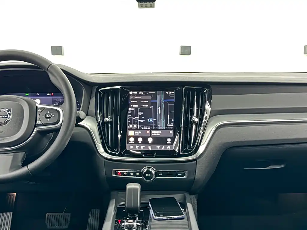 Volvo S60 — миниатюра 9