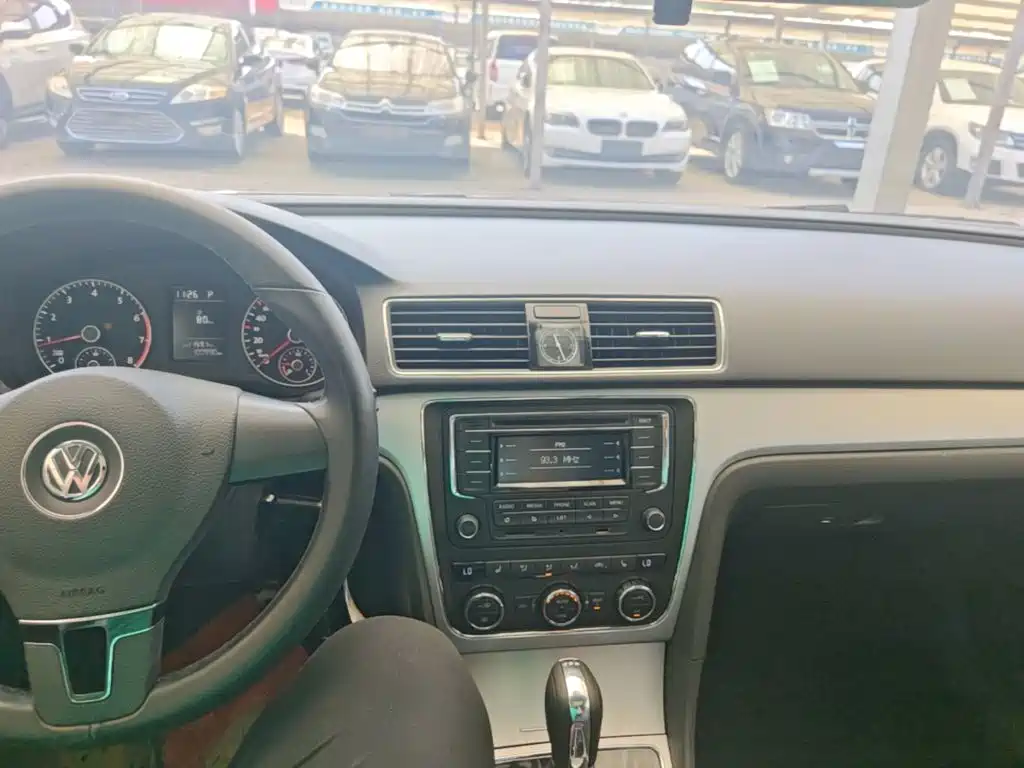 Volkswagen Passat — миниатюра 10