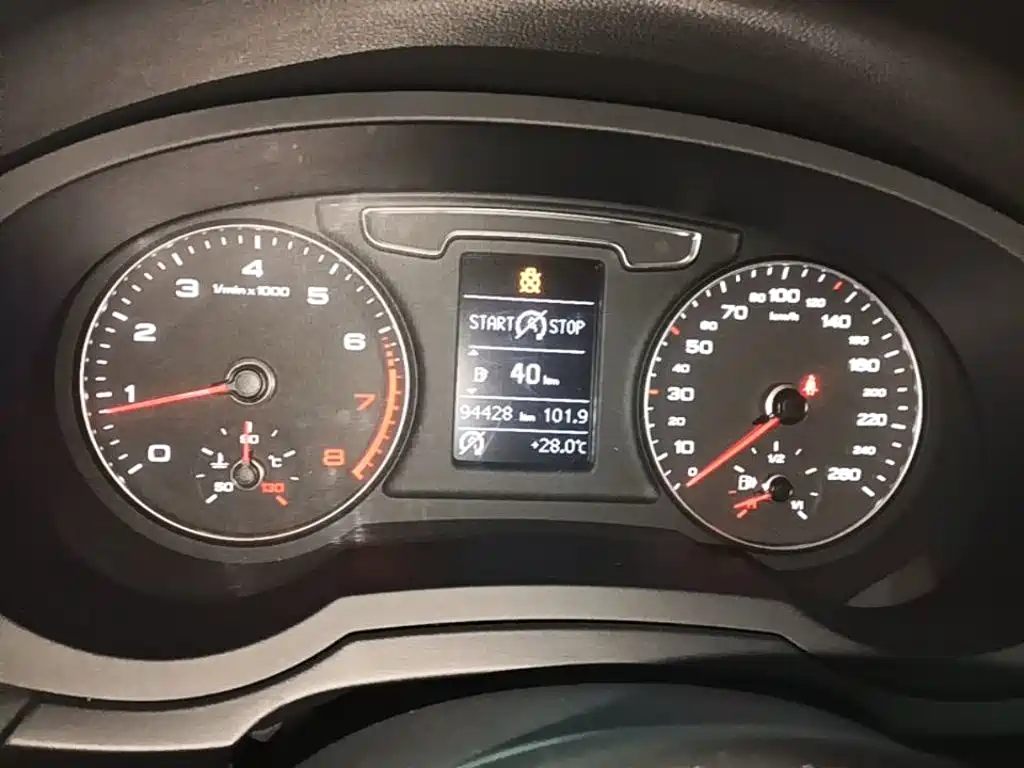 Audi Q3 — миниатюра 12