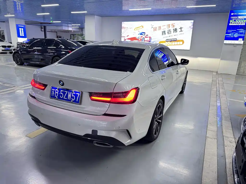 BMW 3 Series — миниатюра 8