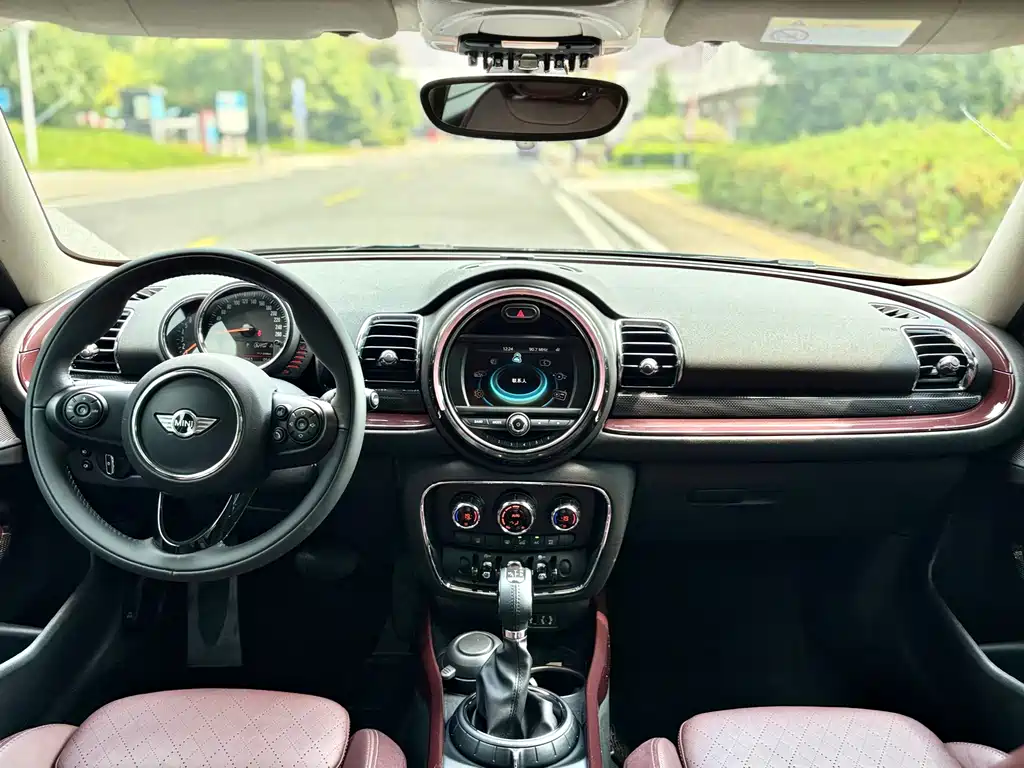 MINI Mini Clubman — миниатюра 10