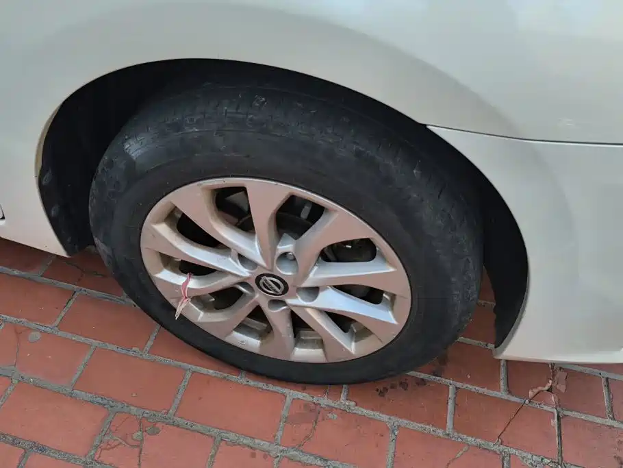 Nissan Sylphy — миниатюра 6
