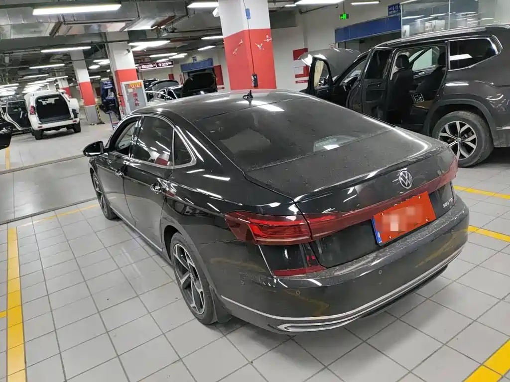 Volkswagen Passat — миниатюра 7