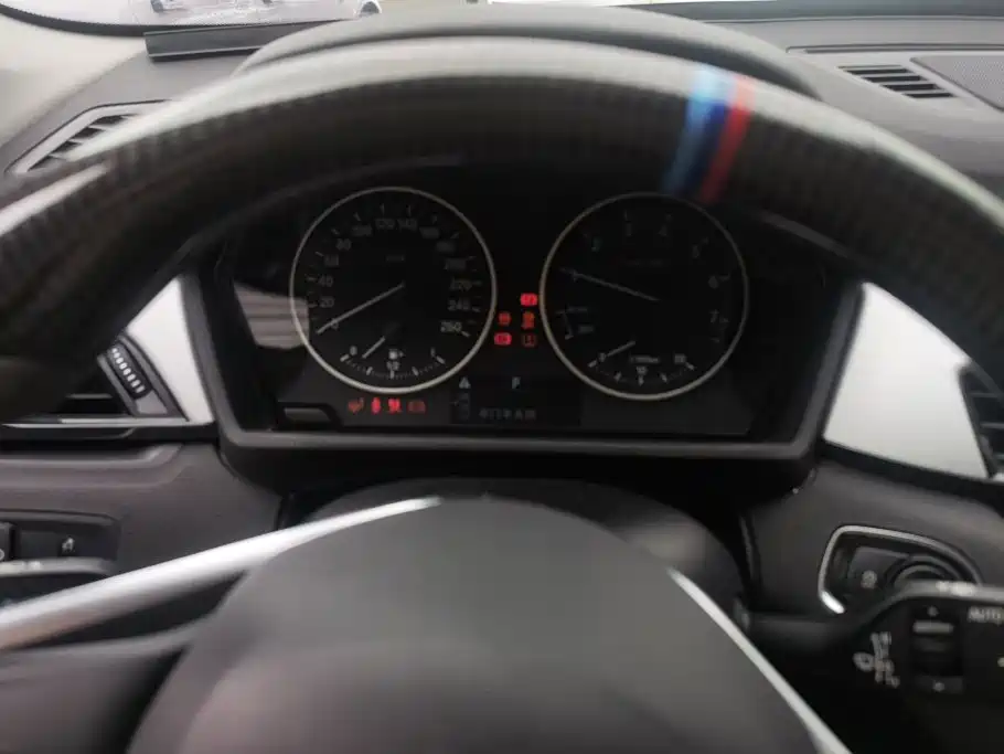 BMW X1 — миниатюра 14