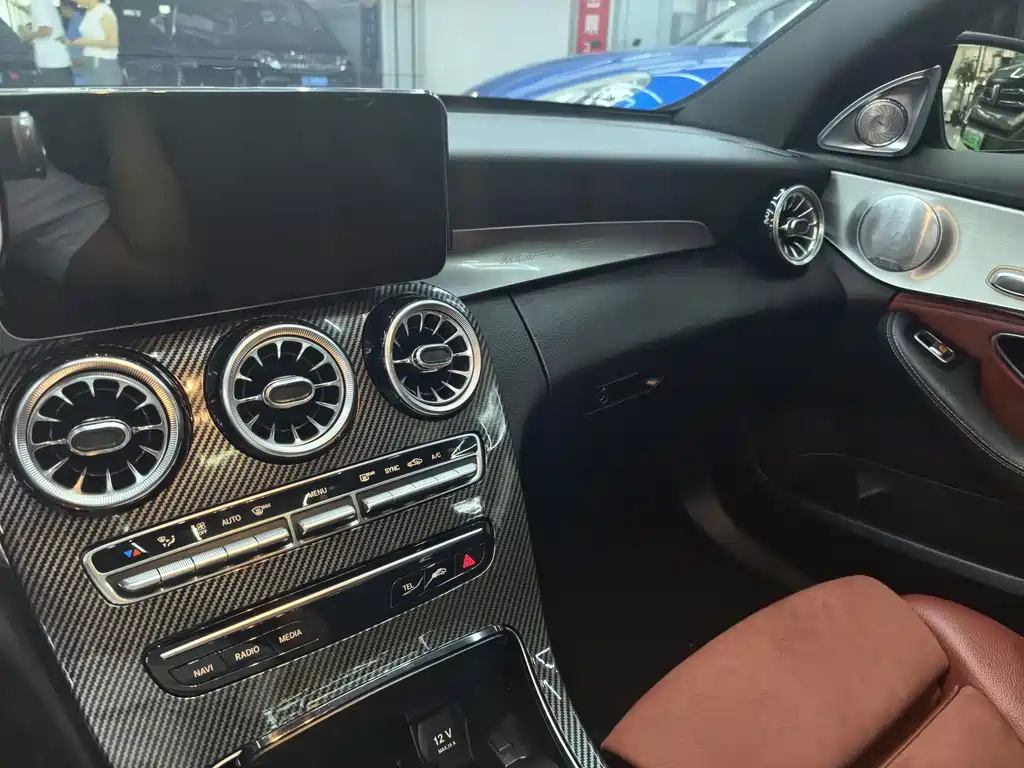 Mercedes-Benz C-Class — миниатюра 5