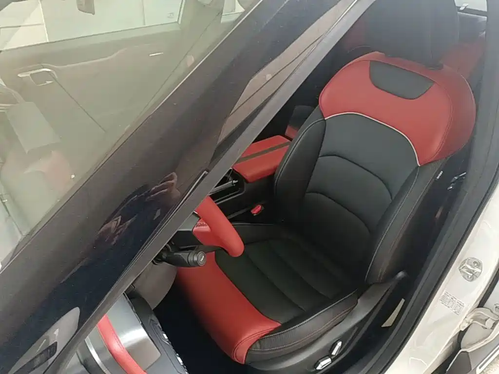 Geely Icon — миниатюра 15