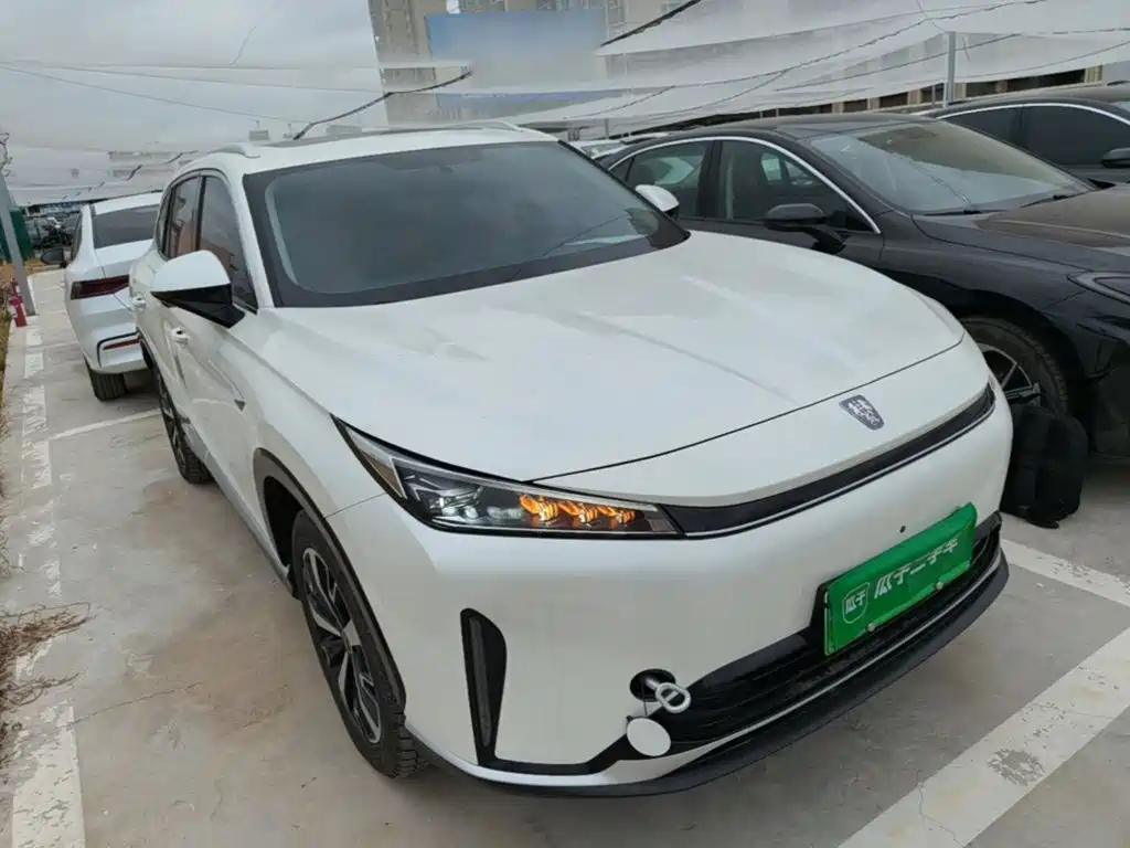 Roewe D5X DMH — миниатюра 4