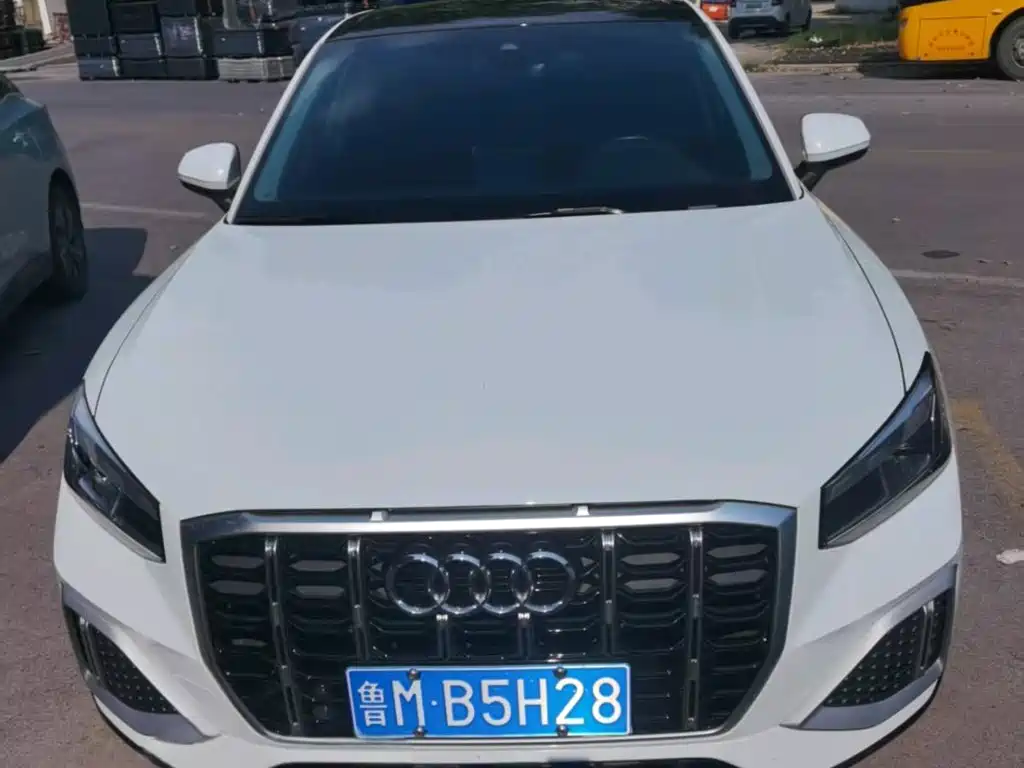 Audi Q2L — миниатюра 2
