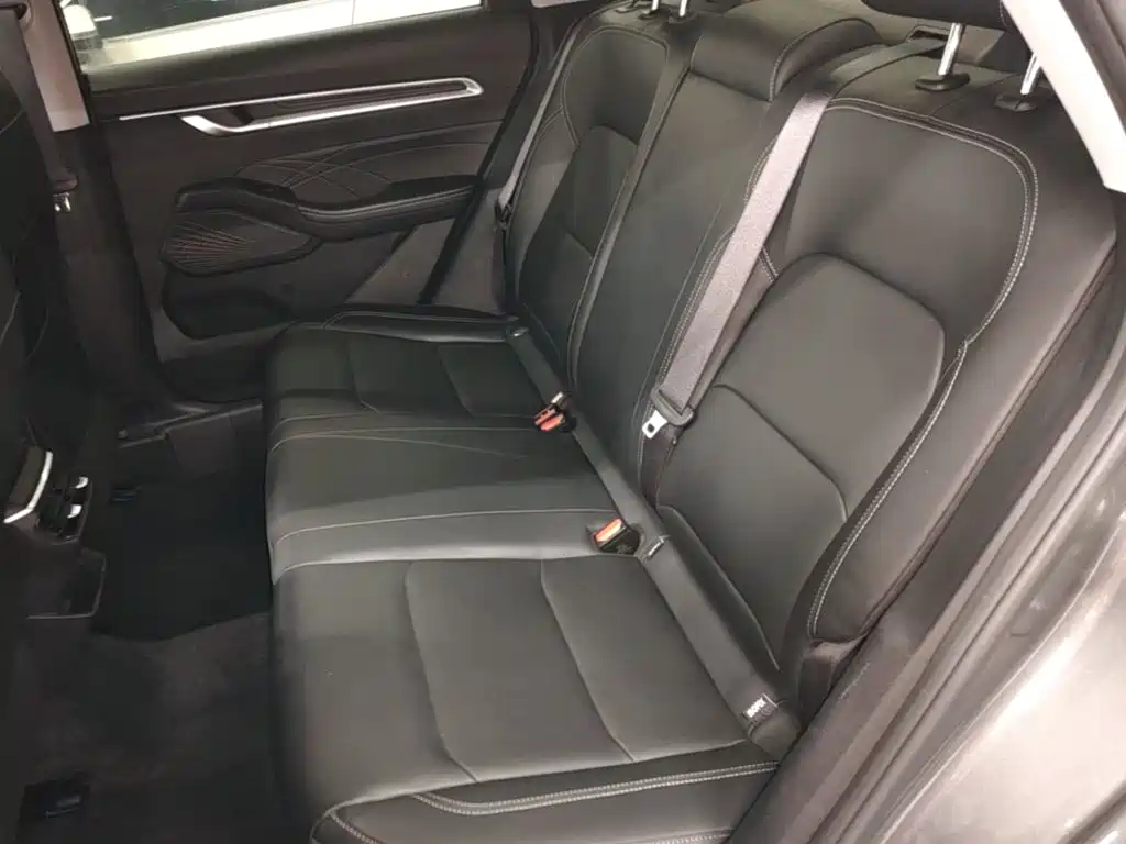 Geely Emgrand — миниатюра 17
