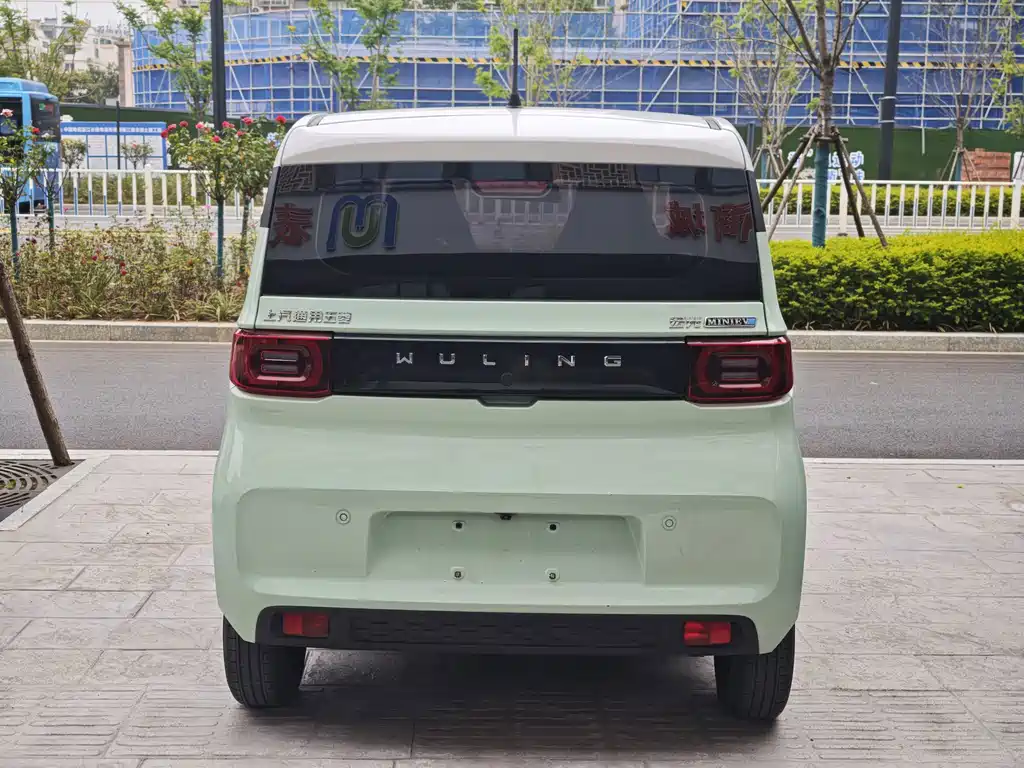 Wuling MINIEV — миниатюра 5