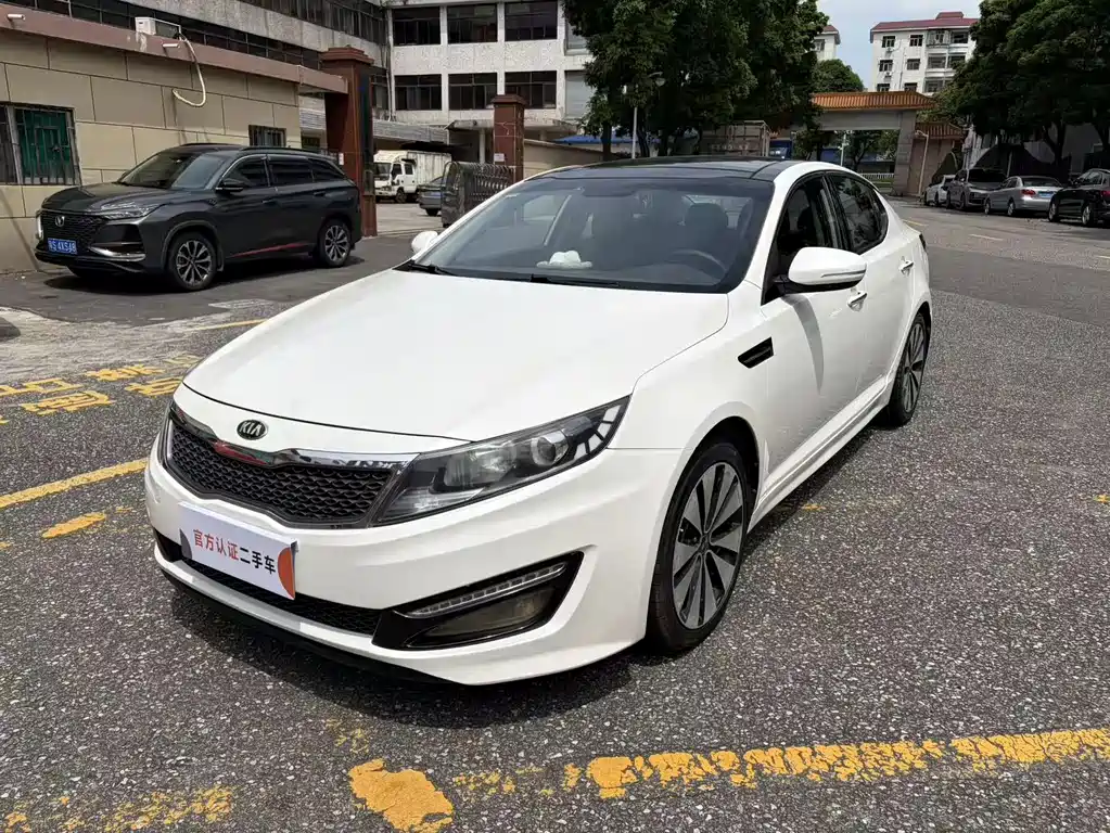 Kia K5