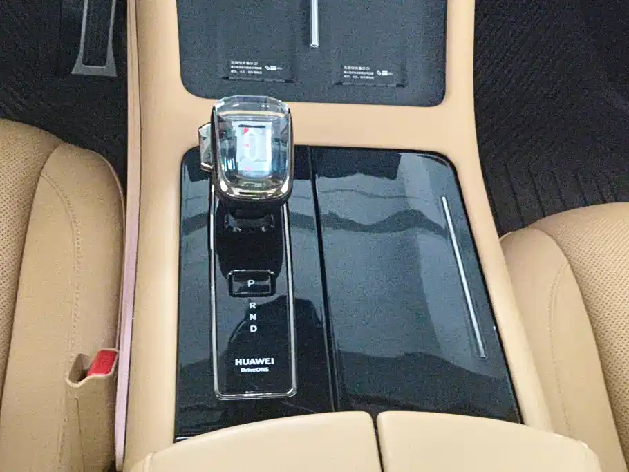 AITO AITO M7 — миниатюра 16