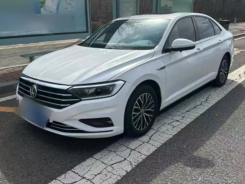 Volkswagen Sagitar 2020