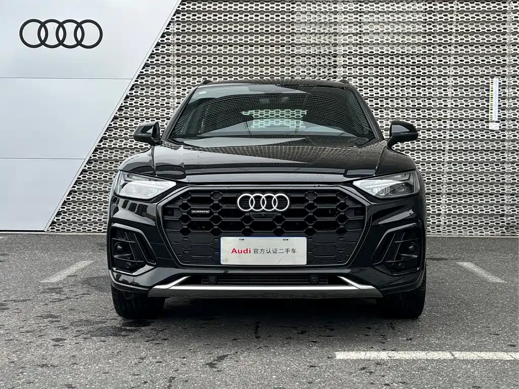 Audi Q5L — миниатюра 2