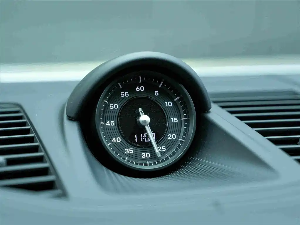 Porsche Panamera — миниатюра 18