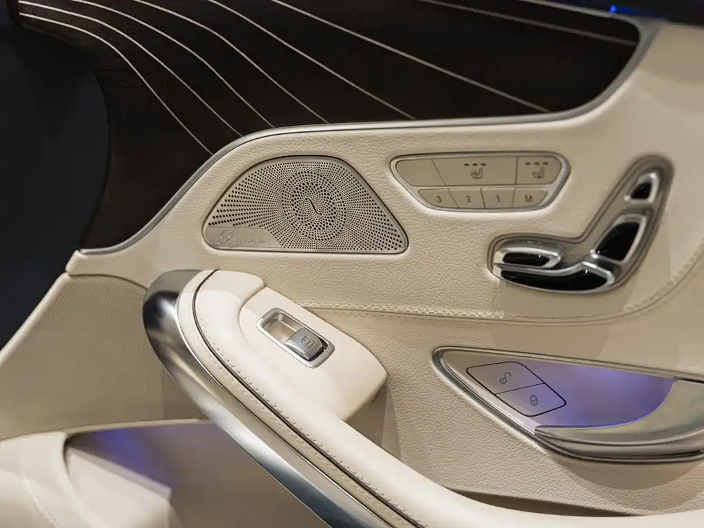 Mercedes-Benz S-Class — миниатюра 26